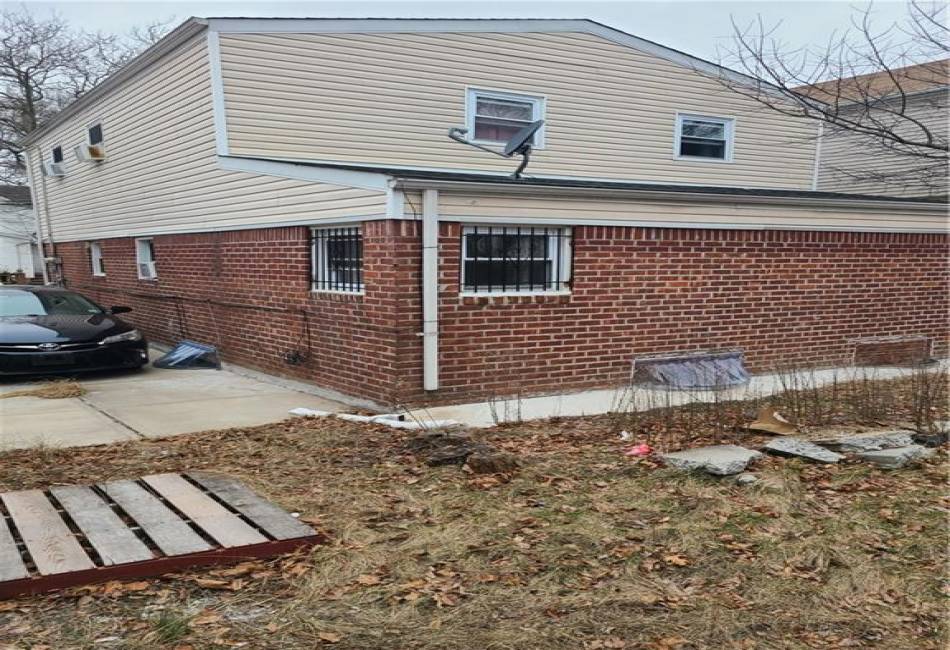 116-45 148th Street, Jamaica, New York 11436, 6 Bedrooms Bedrooms, ,4 BathroomsBathrooms,Residential,For Sale,148th,490148