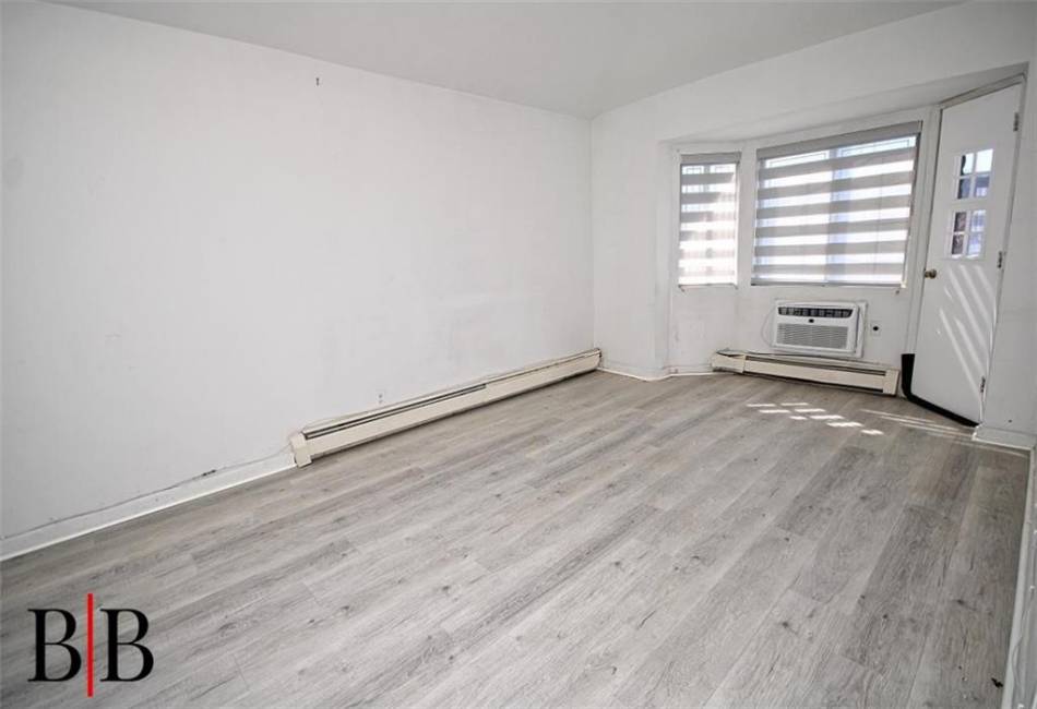 1121 73rd Street, Brooklyn, New York 11234, 3 Bedrooms Bedrooms, ,2 BathroomsBathrooms,Residential,For Sale,73rd,490019