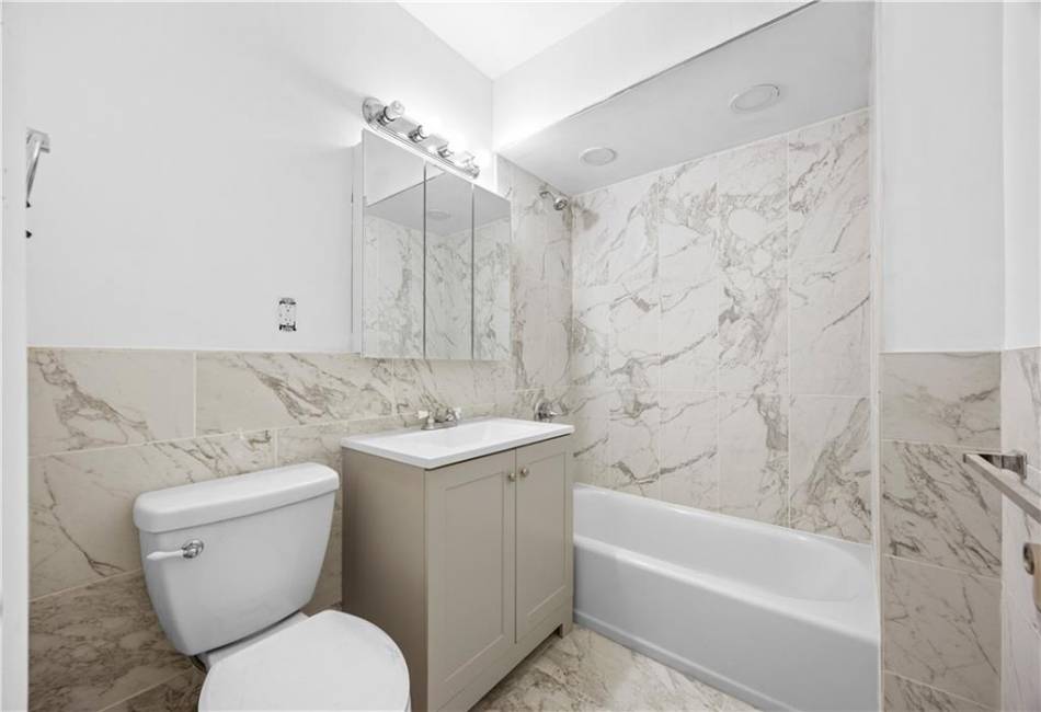 1572 34th Street, Brooklyn, New York 11234, 3 Bedrooms Bedrooms, ,Residential,For Sale,34th,490163