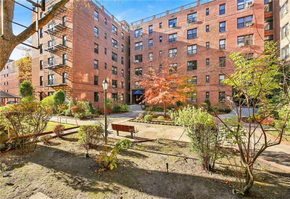 35 Oliver Street, Brooklyn, New York 11209, ,1 BathroomBathrooms,Residential,For Sale,Oliver,487624
