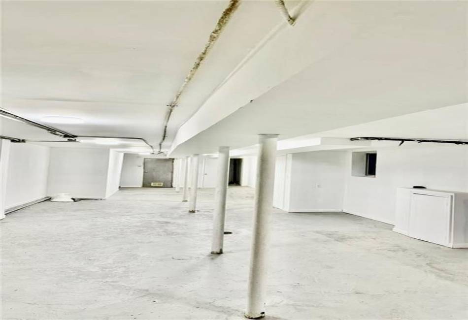 74 Quentin Road, Brooklyn, New York 11223, ,Mixed Use,For Sale,Quentin,490171