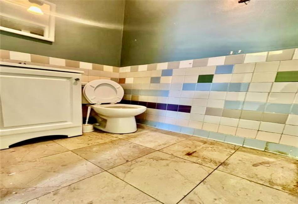 74 Quentin Road, Brooklyn, New York 11223, ,Mixed Use,For Sale,Quentin,490171