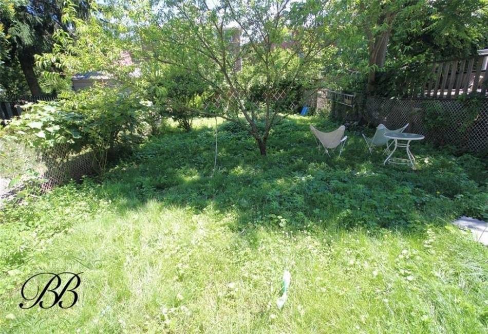 1259 68th Street, Brooklyn, New York 11234, 7 Bedrooms Bedrooms, ,5 BathroomsBathrooms,Residential,For Sale,68th,490180
