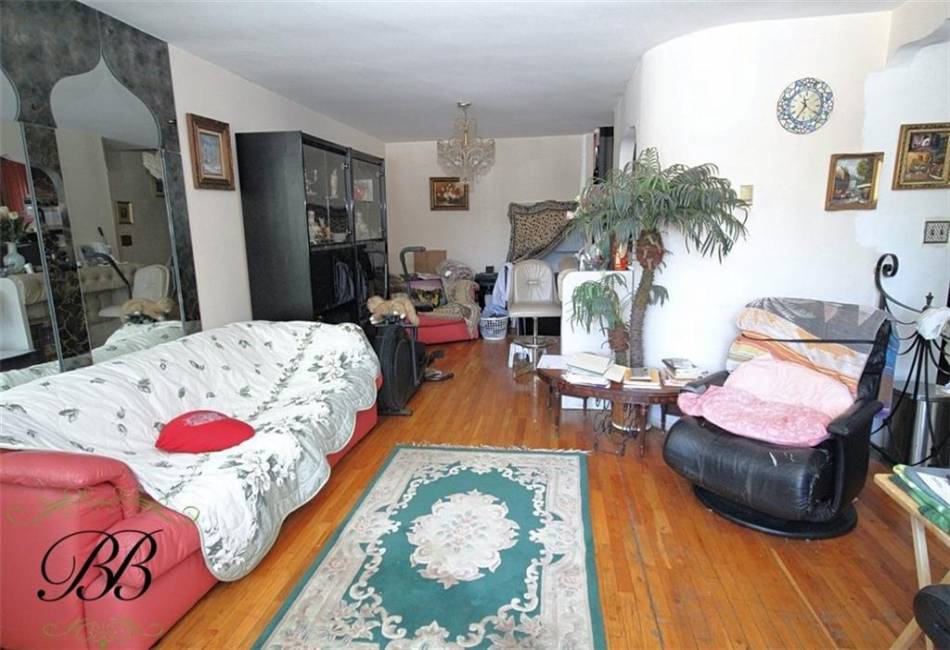 1259 68th Street, Brooklyn, New York 11234, 7 Bedrooms Bedrooms, ,5 BathroomsBathrooms,Residential,For Sale,68th,490180