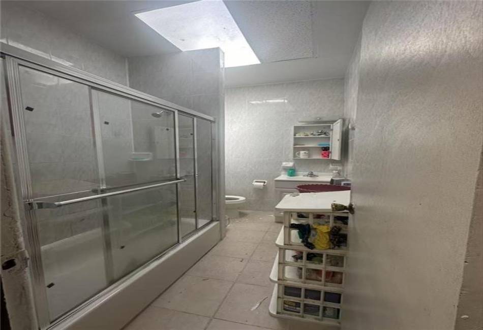 1737 2nd Street, Brooklyn, New York 11223, 4 Bedrooms Bedrooms, ,2 BathroomsBathrooms,Residential,For Sale,2nd,490181