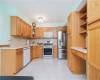 78 McDivitt Avenue, New York, New York 10314, 2 Bedrooms Bedrooms, ,2 BathroomsBathrooms,Residential,For Sale,McDivitt,485788