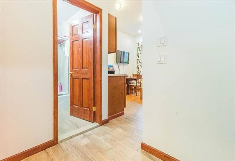 6614 14th Avenue, Brooklyn, New York 11219, ,Mixed Use,For Sale,14th,490191