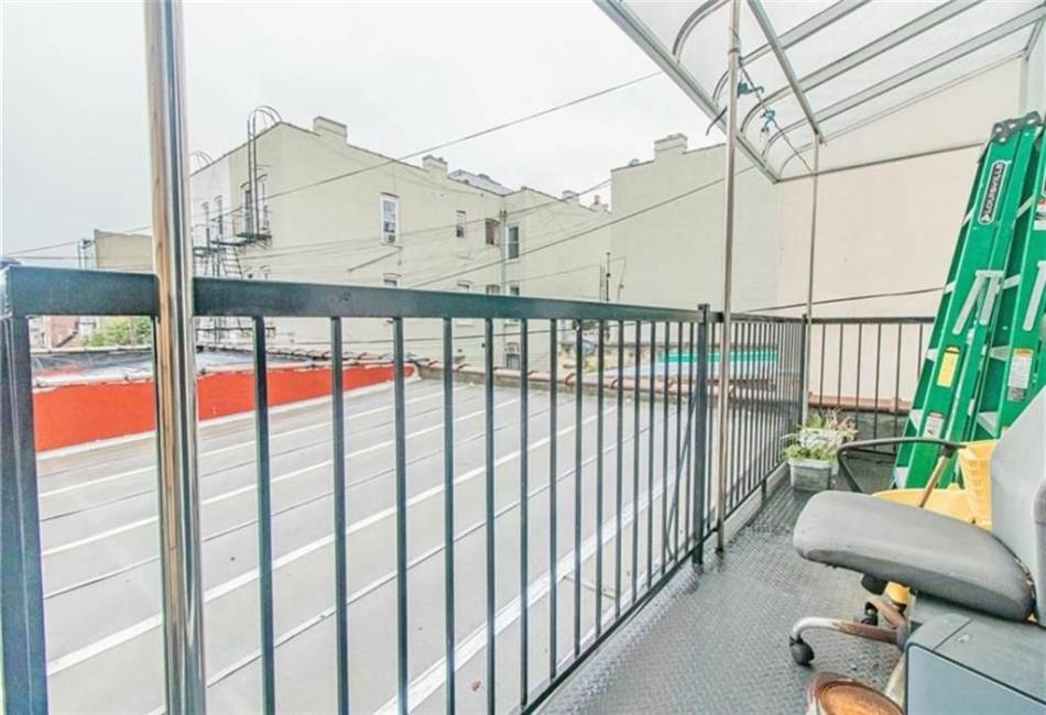 6614 14th Avenue, Brooklyn, New York 11219, ,Mixed Use,For Sale,14th,490191