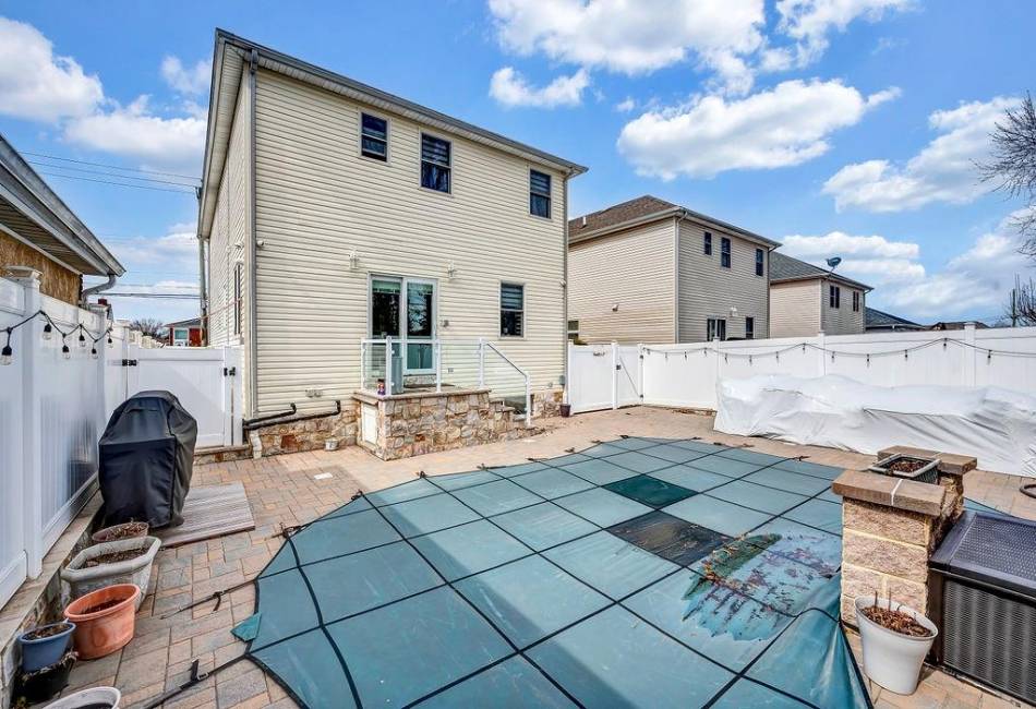 629 Marcy Avenue, Staten Island, New York 10309, 5 Bedrooms Bedrooms, ,Residential,For Sale,Marcy,490217