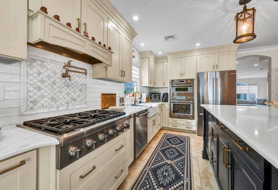 629 Marcy Avenue, Staten Island, New York 10309, 5 Bedrooms Bedrooms, ,Residential,For Sale,Marcy,490217