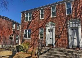 2033 Pearson Street, Brooklyn, New York 11234, 2 Bedrooms Bedrooms, ,1 BathroomBathrooms,Residential,For Sale,Pearson,489968