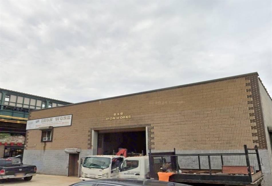 51 Gravesend Neck Road, Brooklyn, New York 11223, ,Commercial,For Sale,Gravesend Neck,490198
