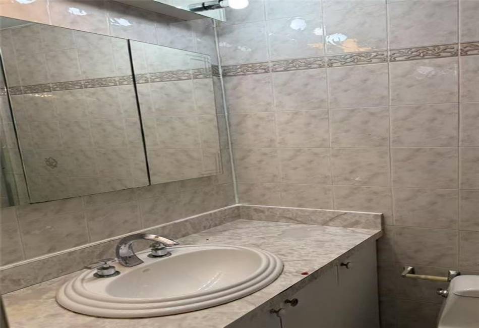 24 Nadal Place, Staten Island, New York 10314, 4 Bedrooms Bedrooms, ,2 BathroomsBathrooms,Residential,For Sale,Nadal,490203