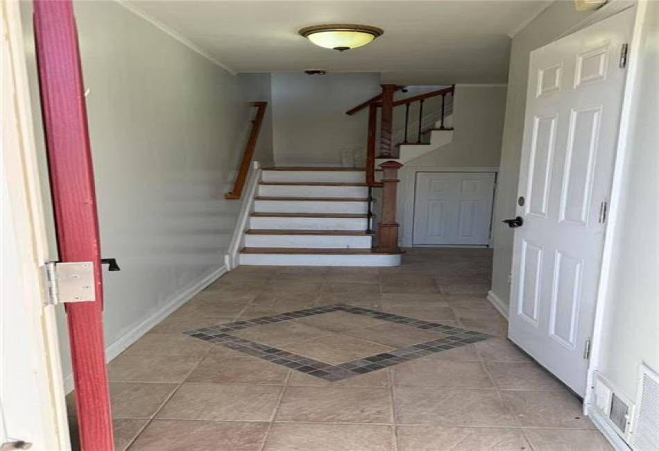 24 Nadal Place, Staten Island, New York 10314, 4 Bedrooms Bedrooms, ,2 BathroomsBathrooms,Residential,For Sale,Nadal,490203
