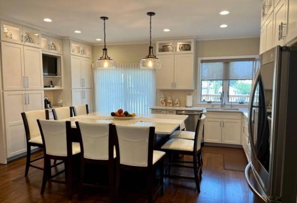 3111 Avenue R, Brooklyn, New York 11234, 3 Bedrooms Bedrooms, ,2 BathroomsBathrooms,Residential,For Sale,Avenue R,464513