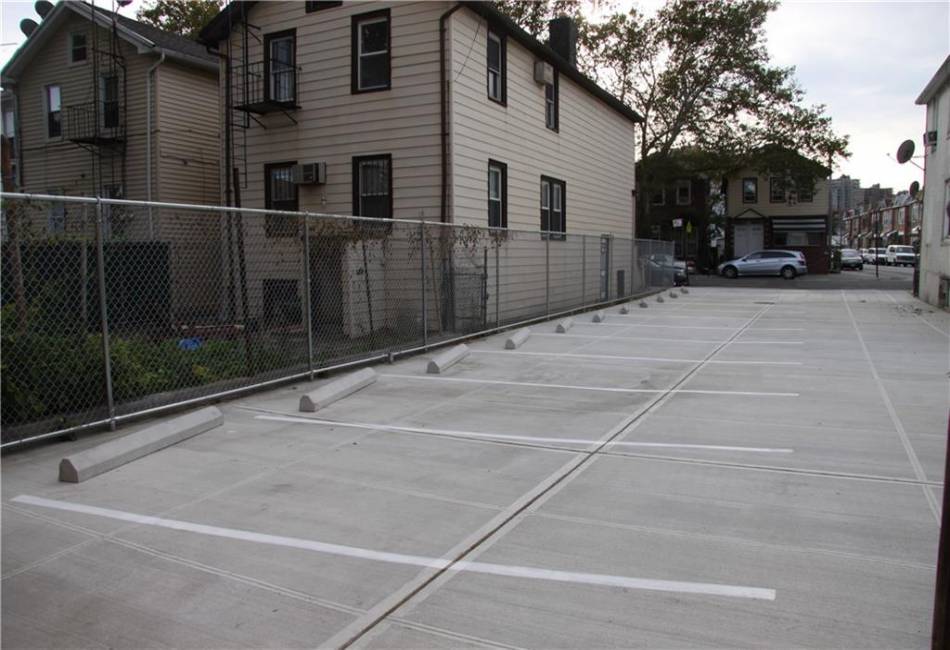 2848 Brighton 7th Street, Brooklyn, New York 11235, ,Residential,For Sale,Brighton 7th,486267