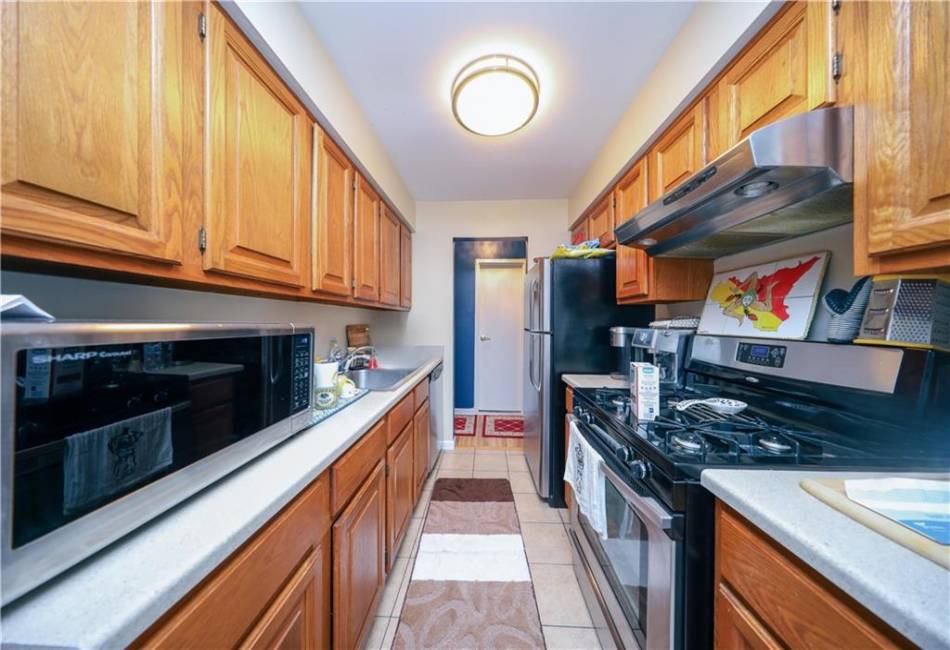 120 Devon Loop, Staten Island, New York 10314, 2 Bedrooms Bedrooms, ,1.5 BathroomsBathrooms,Residential,For Sale,Devon,490240