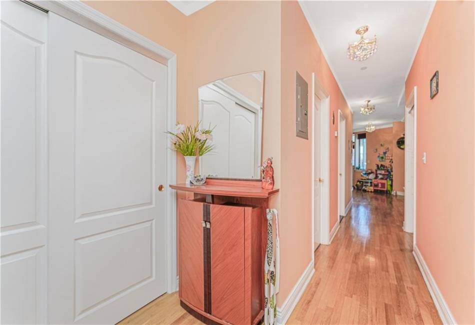 197 Bay 47th Street, Brooklyn, New York 11214, 2 Bedrooms Bedrooms, ,2 BathroomsBathrooms,Residential,For Sale,Bay 47th,490257