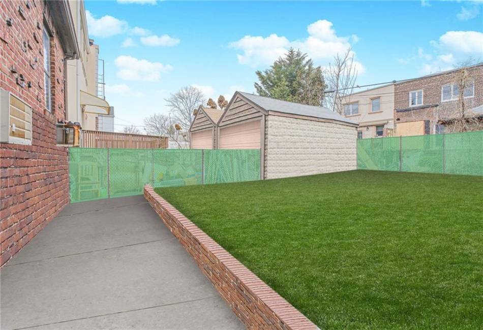 165 Langham Street, Brooklyn, New York 11235, 3 Bedrooms Bedrooms, ,3 BathroomsBathrooms,Residential,For Sale,Langham,490245