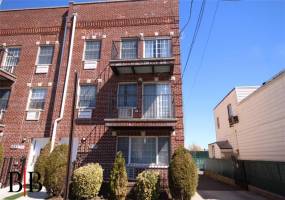 1039 East 86th Street, Brooklyn, New York 11236, 3 Bedrooms Bedrooms, ,3 BathroomsBathrooms,Residential,For Sale,East 86th,490238