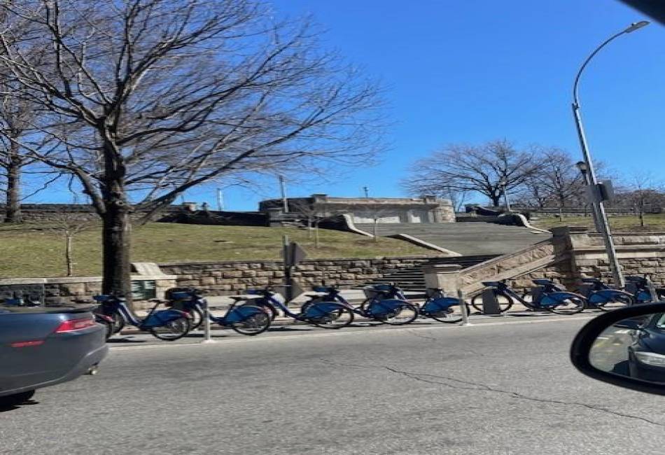 1939 Monterey Avenue, Bronx, New York 10457, 8 Bedrooms Bedrooms, ,3 BathroomsBathrooms,Residential,For Sale,Monterey,490278