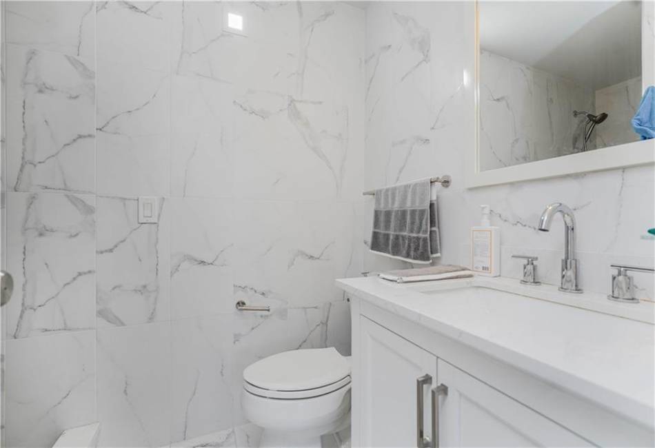 675 Ocean Avenue, Long Branch, New Jersey 07740, 2 Bedrooms Bedrooms, ,2 BathroomsBathrooms,Residential,For Sale,Ocean,490282