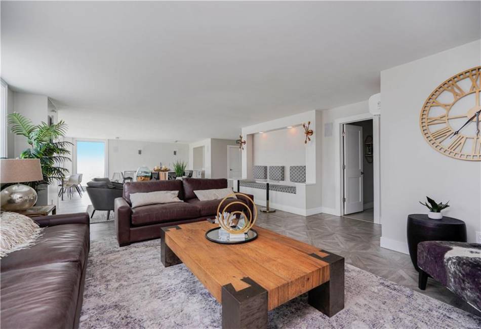 675 Ocean Avenue, Long Branch, New Jersey 07740, 2 Bedrooms Bedrooms, ,2 BathroomsBathrooms,Residential,For Sale,Ocean,490282
