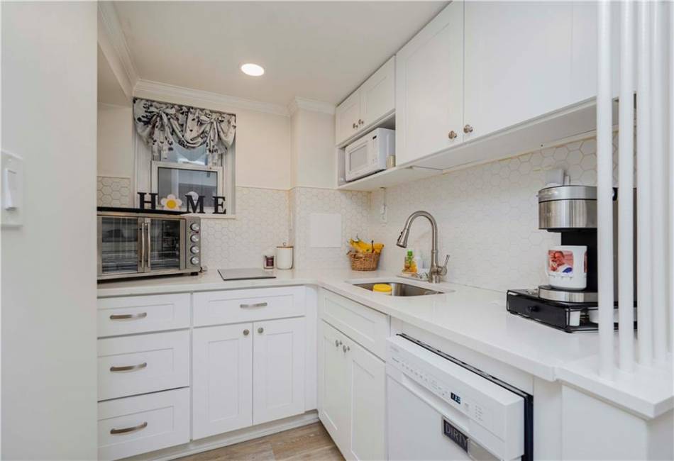 651 Rathbun Avenue, Staten Island, New York 10312, 3 Bedrooms Bedrooms, ,3 BathroomsBathrooms,Residential,For Sale,Rathbun,490290