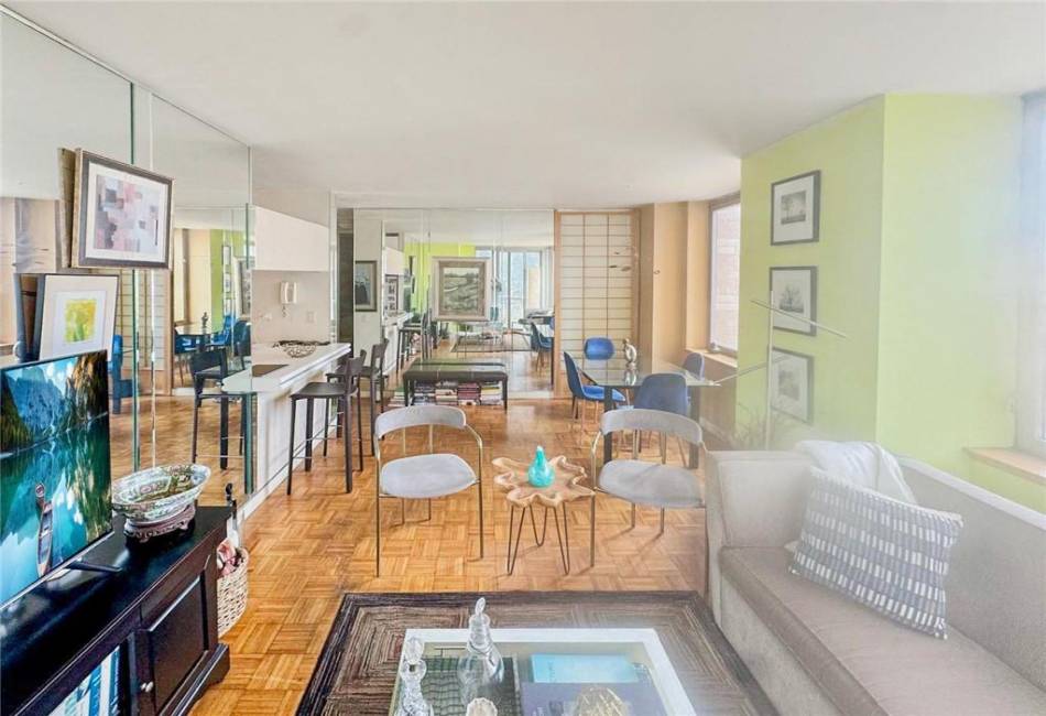 500 43rd Street, Manhattan, New York 10036, 1 Bedroom Bedrooms, ,1 BathroomBathrooms,Residential,For Sale,43rd,490299