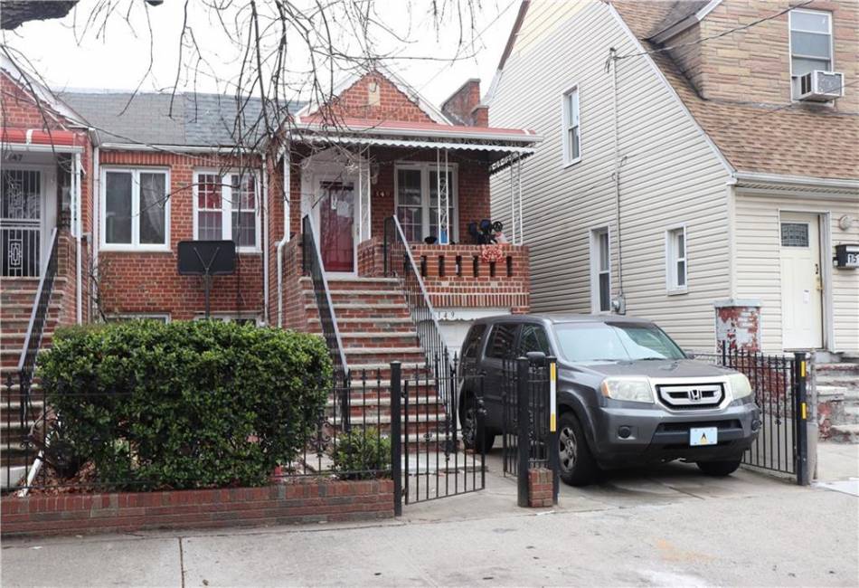 149 42nd Street, Brooklyn, New York 11203, 3 Bedrooms Bedrooms, ,2 BathroomsBathrooms,Residential,For Sale,42nd,490307