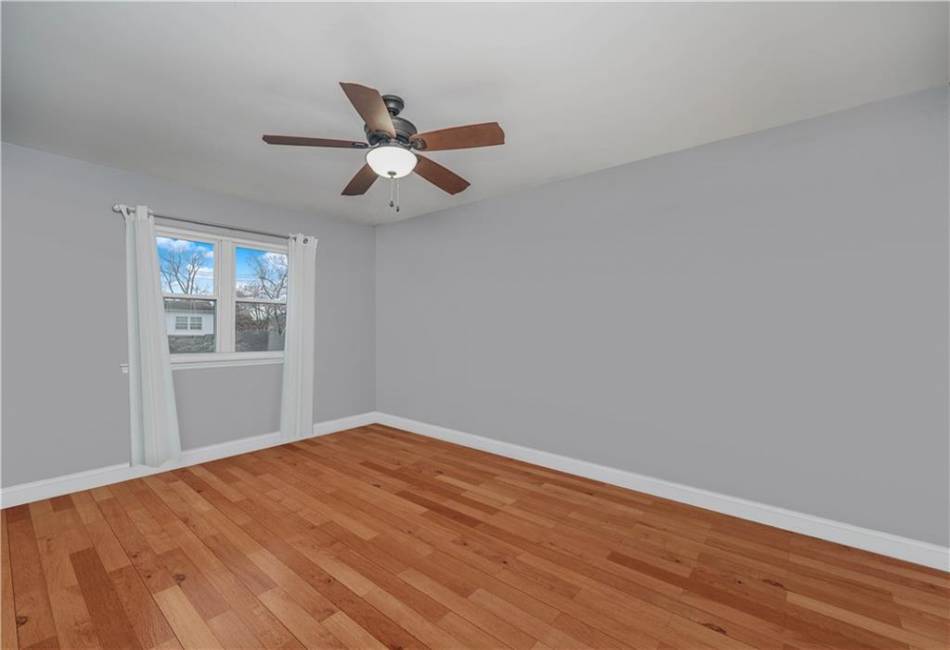 341 Hillman Avenue, Staten Island, New York 10314, 3 Bedrooms Bedrooms, ,2 BathroomsBathrooms,Residential,For Sale,Hillman,490308