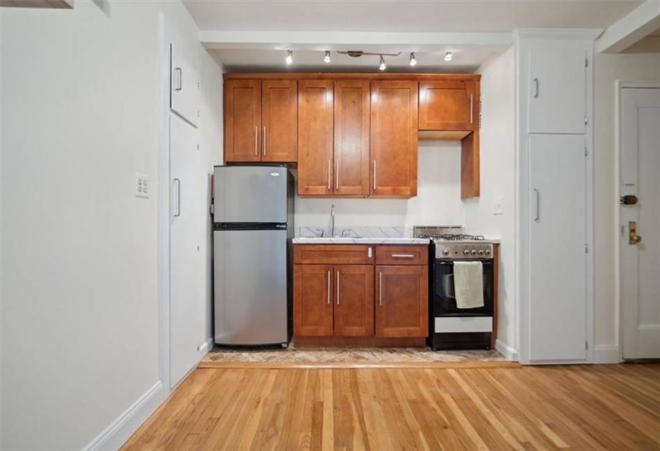 138 71st Street, Brooklyn, New York 11209, ,1 BathroomBathrooms,Residential,For Sale,71st,490224