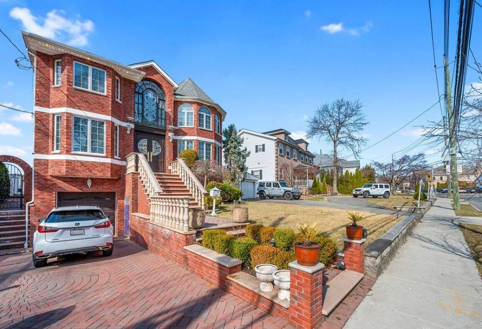 5125 Amboy Road, Staten Island, New York 10312, ,Residential,For Sale,Amboy,490313