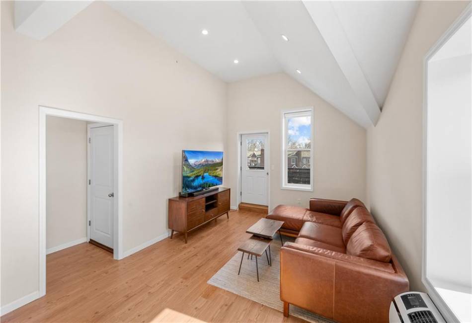 2142 Gerritsen Avenue, Brooklyn, New York 11229, 1 Bedroom Bedrooms, ,1 BathroomBathrooms,Residential,For Sale,Gerritsen,490323