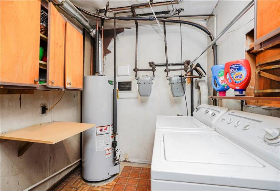365 Buchanan Avenue, Staten Island, New York 10314, ,Residential,For Sale,Buchanan,490327