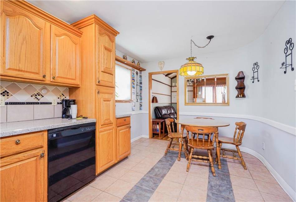 365 Buchanan Avenue, Staten Island, New York 10314, ,Residential,For Sale,Buchanan,490327