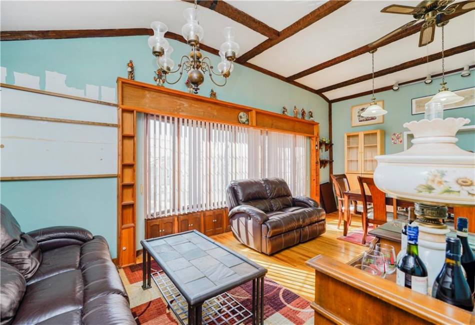 365 Buchanan Avenue, Staten Island, New York 10314, ,Residential,For Sale,Buchanan,490327