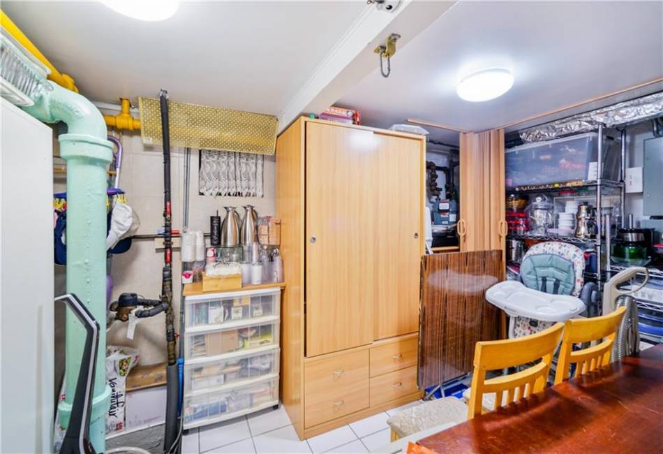 2111 70th Street, Brooklyn, New York 11204, 4 Bedrooms Bedrooms, ,Residential,For Sale,70th,490335