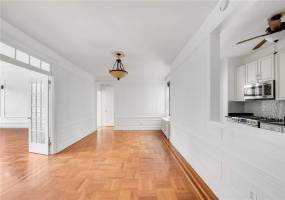 7825 4th Avenue, Brooklyn, New York 11209, 2 Bedrooms Bedrooms, ,1 BathroomBathrooms,Residential,For Sale,4th,490364