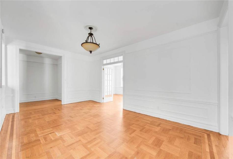 7825 4th Avenue, Brooklyn, New York 11209, 2 Bedrooms Bedrooms, ,1 BathroomBathrooms,Residential,For Sale,4th,490364