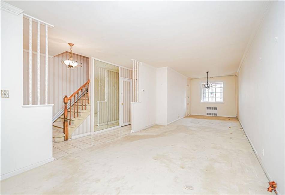 2509 29th Street, Brooklyn, New York 11235, 3 Bedrooms Bedrooms, ,3 BathroomsBathrooms,Residential,For Sale,29th,490370