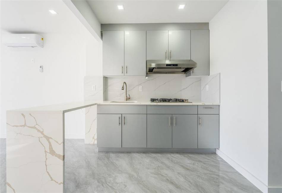 941 57th Street, Brooklyn, New York 11219, 1 Bedroom Bedrooms, ,1 BathroomBathrooms,Residential,For Sale,57th,490380