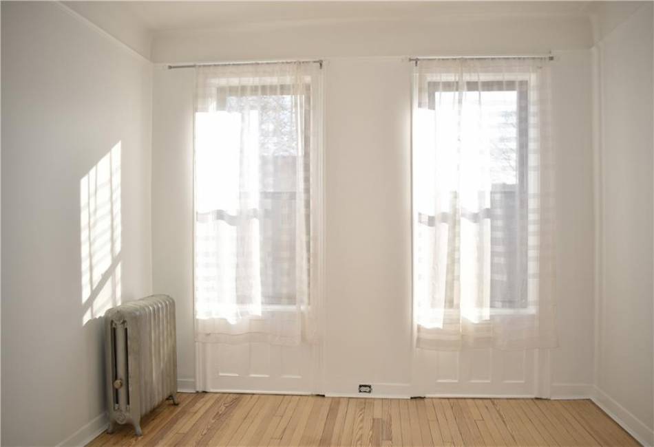 427 Fenimore Street, Brooklyn, New York 11225, 2 Bedrooms Bedrooms, ,1 BathroomBathrooms,Rental,For Sale,Fenimore,490388