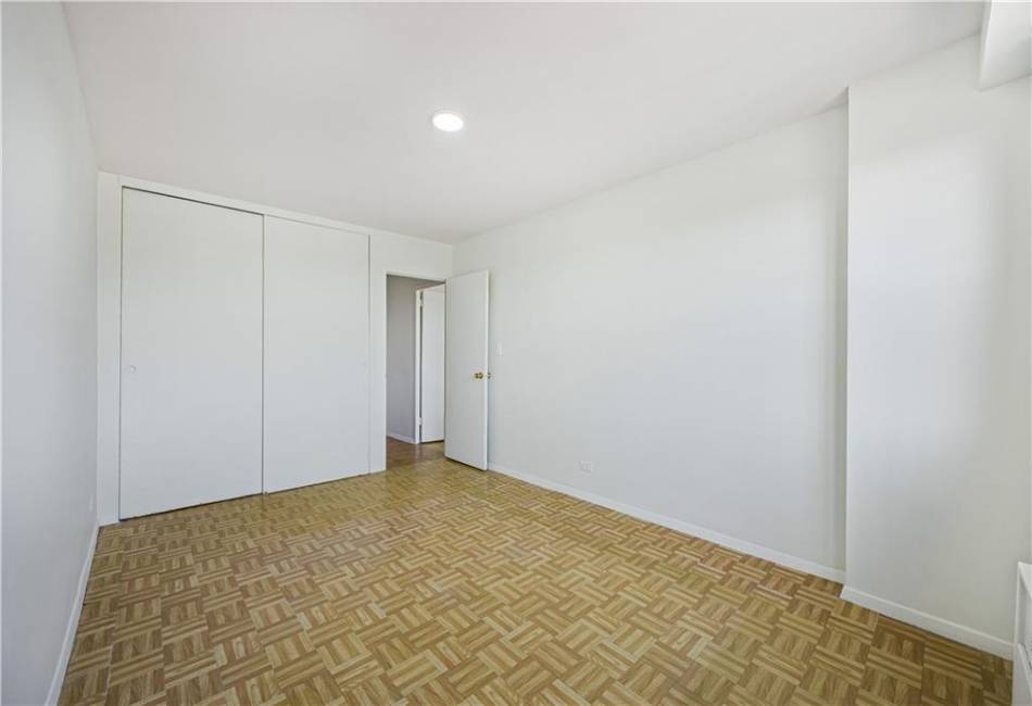 2483 16th Street, Brooklyn, New York 11214, 2 Bedrooms Bedrooms, ,1 BathroomBathrooms,Residential,For Sale,16th,490384