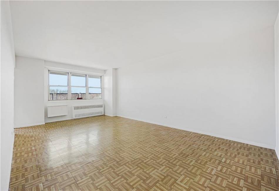 2483 16th Street, Brooklyn, New York 11214, 2 Bedrooms Bedrooms, ,1 BathroomBathrooms,Residential,For Sale,16th,490384