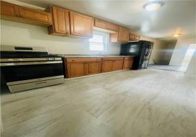 106-44 150th Street, Jamaica, New York 11435, 3 Bedrooms Bedrooms, ,1 BathroomBathrooms,Rental,For Sale,150th,490389