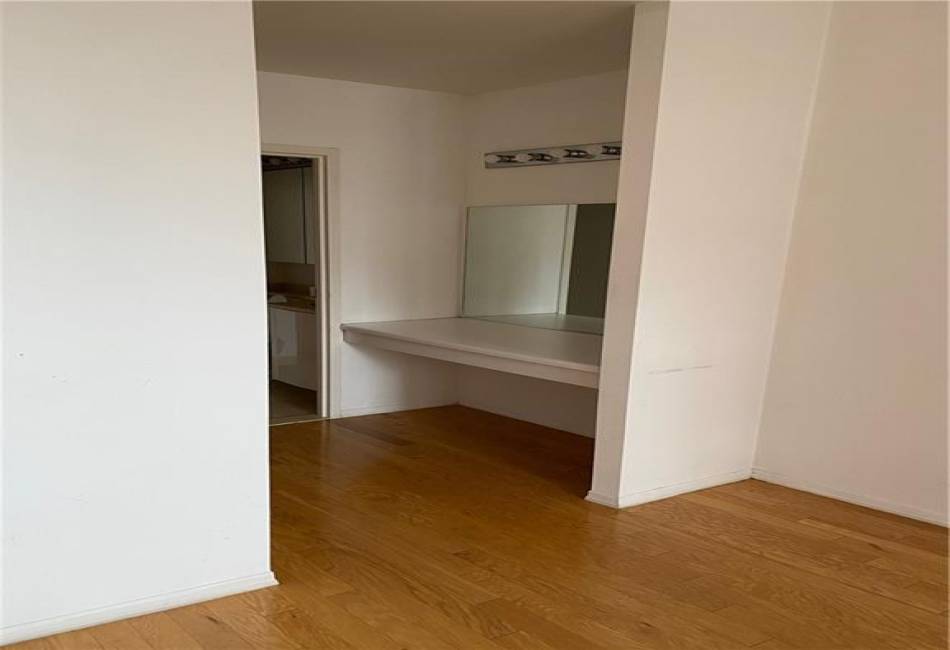 55 Oceana Drive, Brooklyn, New York 11235, 2 Bedrooms Bedrooms, ,3 BathroomsBathrooms,Residential,For Sale,Oceana,490390