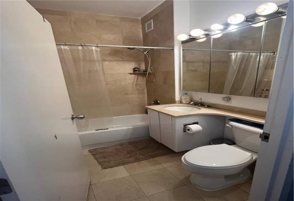 55 Oceana Drive, Brooklyn, New York 11235, 2 Bedrooms Bedrooms, ,3 BathroomsBathrooms,Residential,For Sale,Oceana,490390