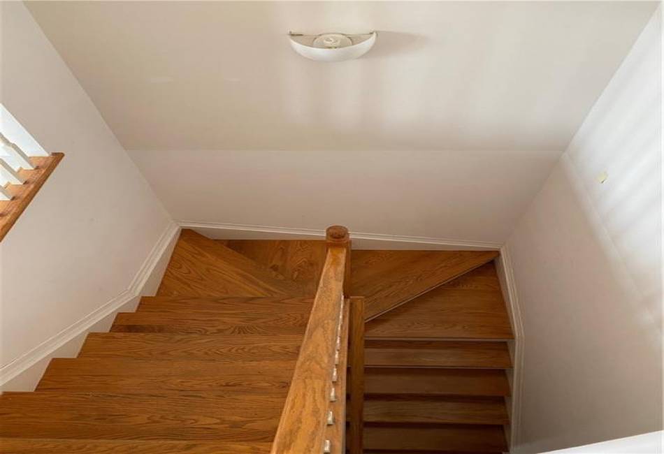 55 Oceana Drive, Brooklyn, New York 11235, 2 Bedrooms Bedrooms, ,3 BathroomsBathrooms,Residential,For Sale,Oceana,490390