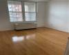 55 Oceana Drive, Brooklyn, New York 11235, 2 Bedrooms Bedrooms, ,3 BathroomsBathrooms,Residential,For Sale,Oceana,490390